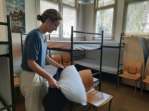 opvang vluchtelingen in Maria Middelares opvang vluchtelingen
